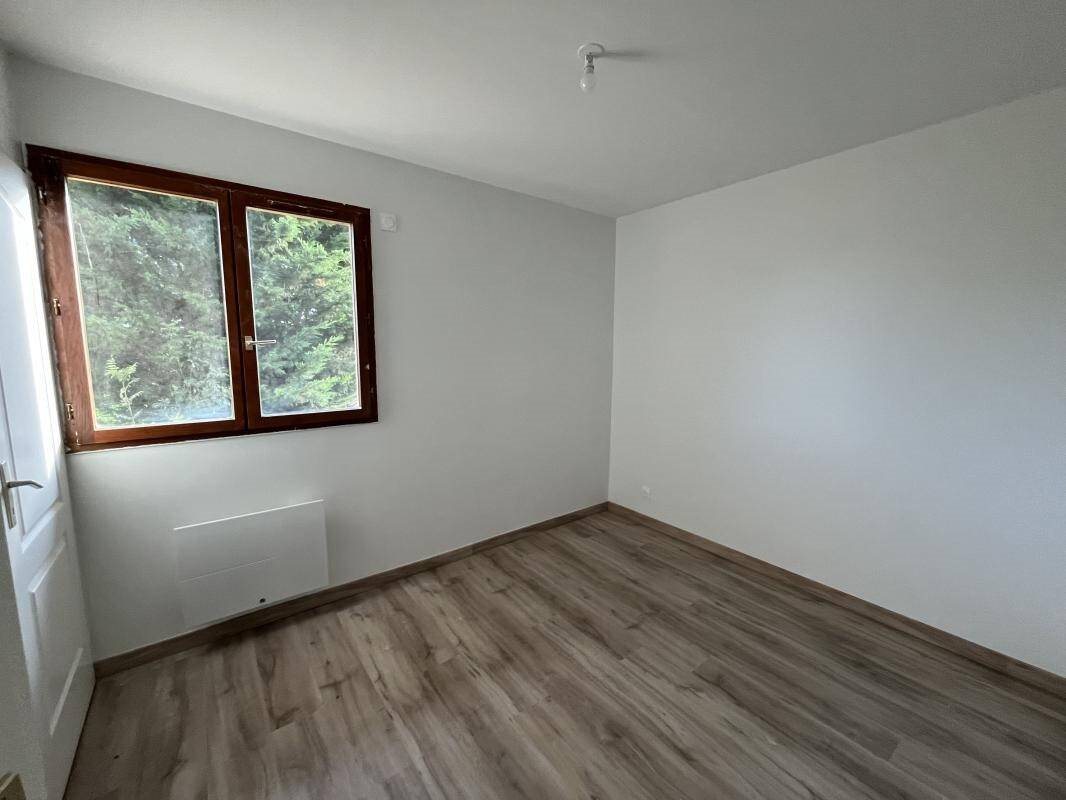 Maison à louer, 88m², Sillingy