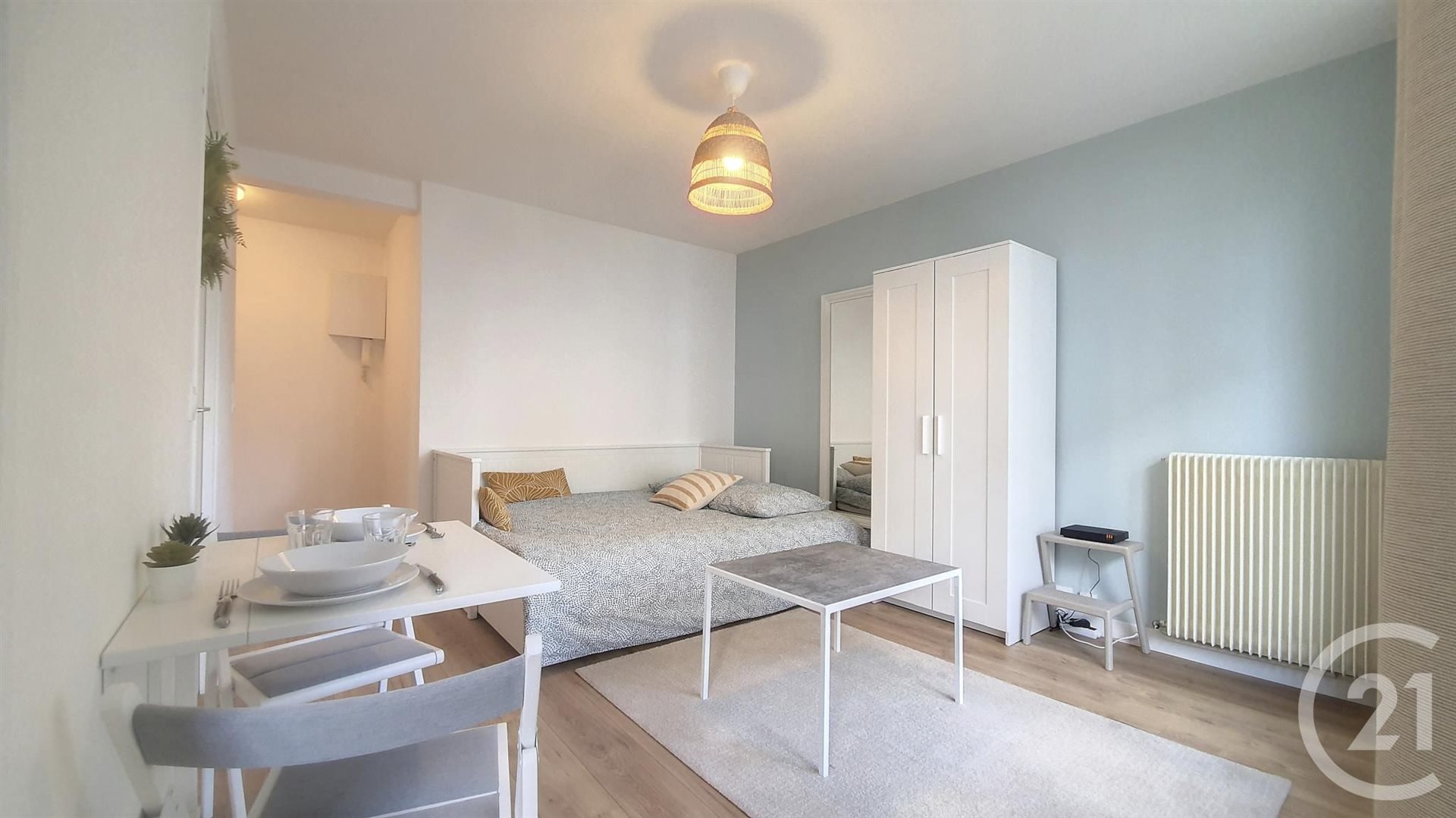 Appartement à louer, 27m², Tours