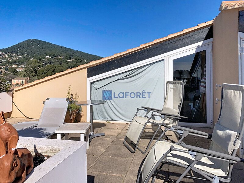 Appartement à louer, 106m², Carqueiranne