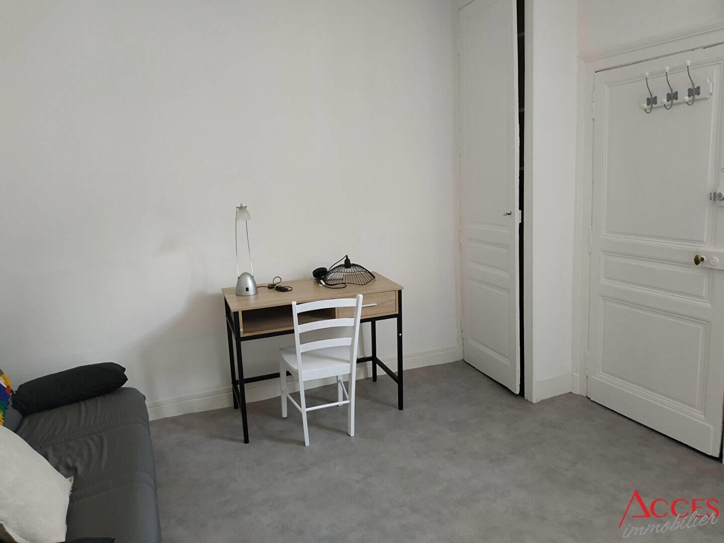 Appartement à louer, 20m², Limoges