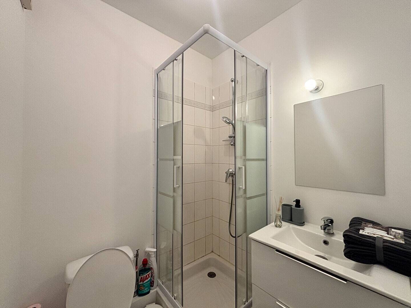 Appartement à louer, 29m², Cergy