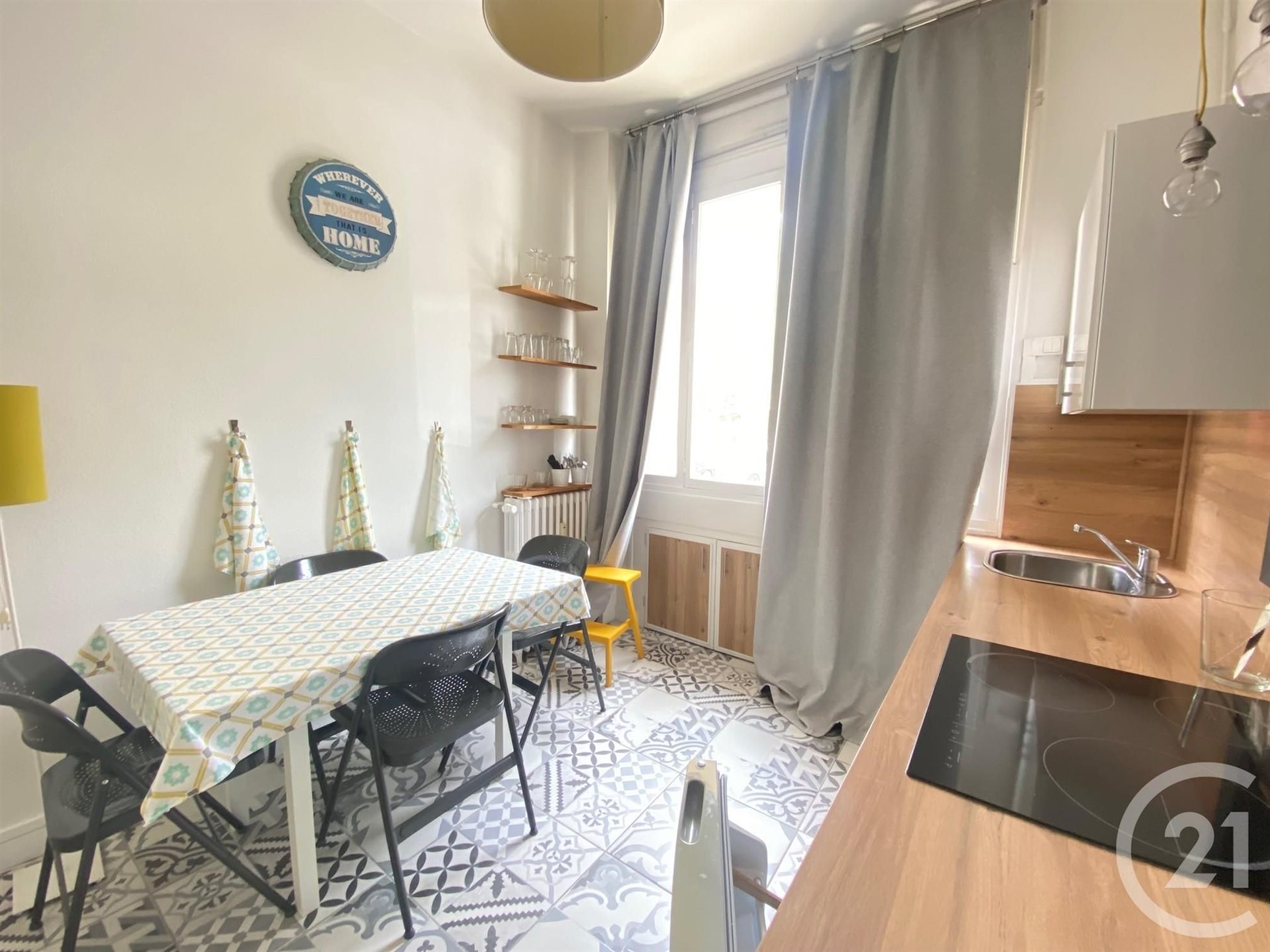 Appartement à louer, 33m², Saint-Etienne