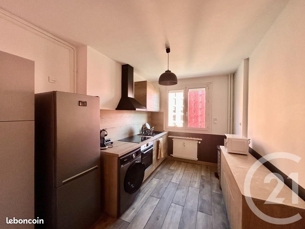 Appartement à louer, 53m², Saint-Etienne