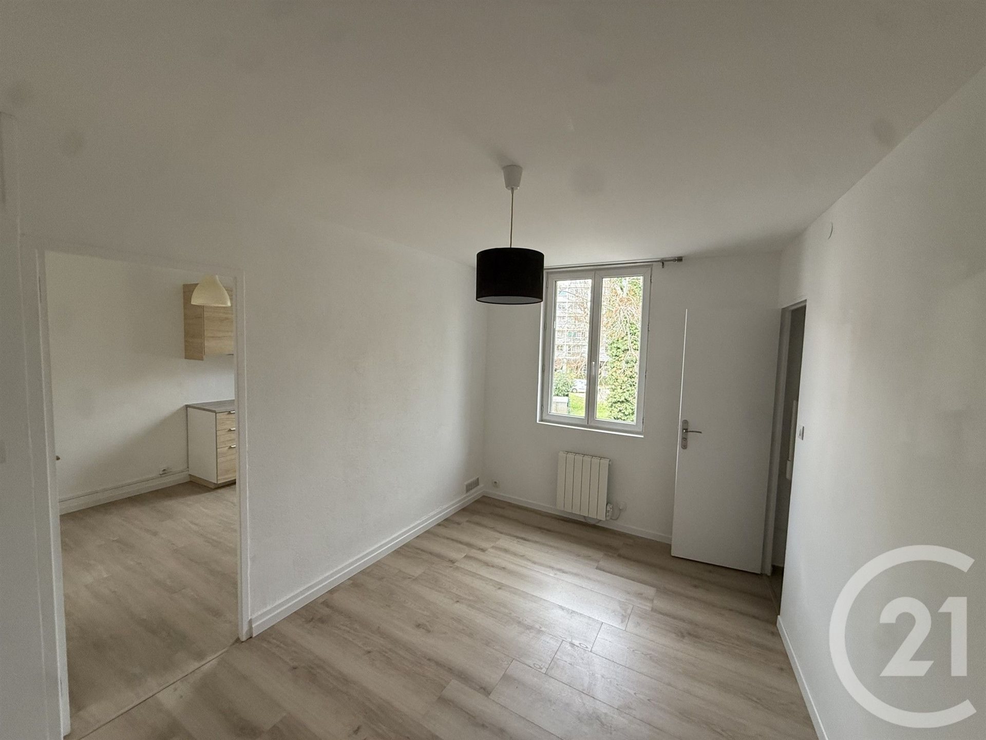 Appartement à louer, 28m², Saint-Etienne
