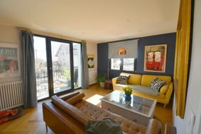 Maison à louer, 200m², Gex