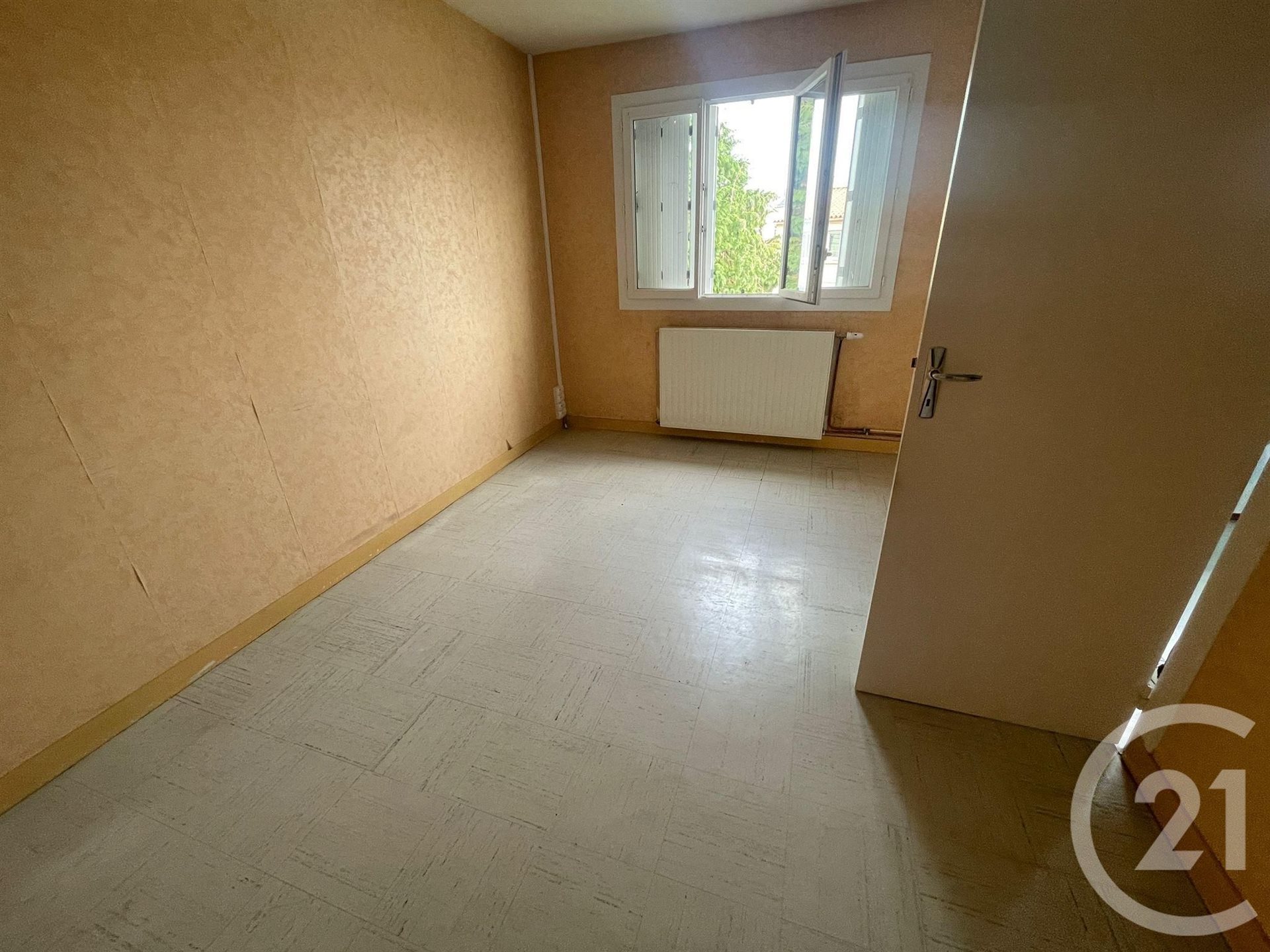 Appartement à vendre, 264m², Parthenay
