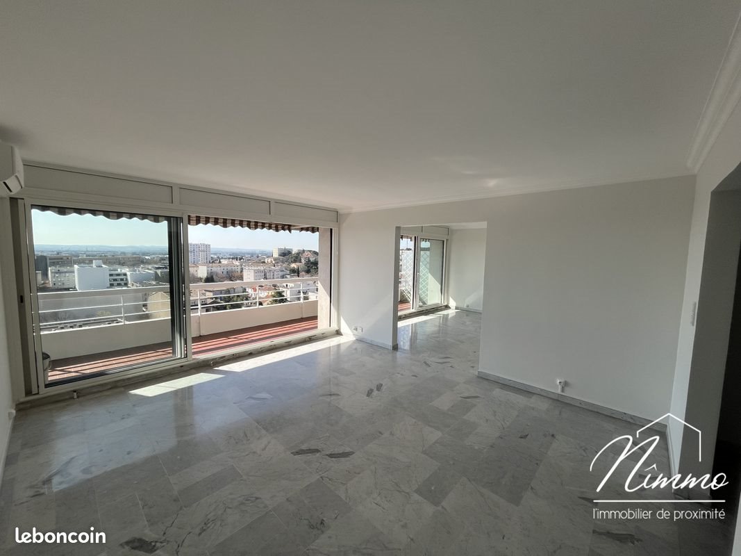 Appartement à louer, 126m², Nîmes