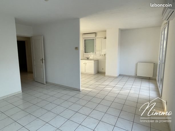 Appartement à louer, 64m², Nîmes