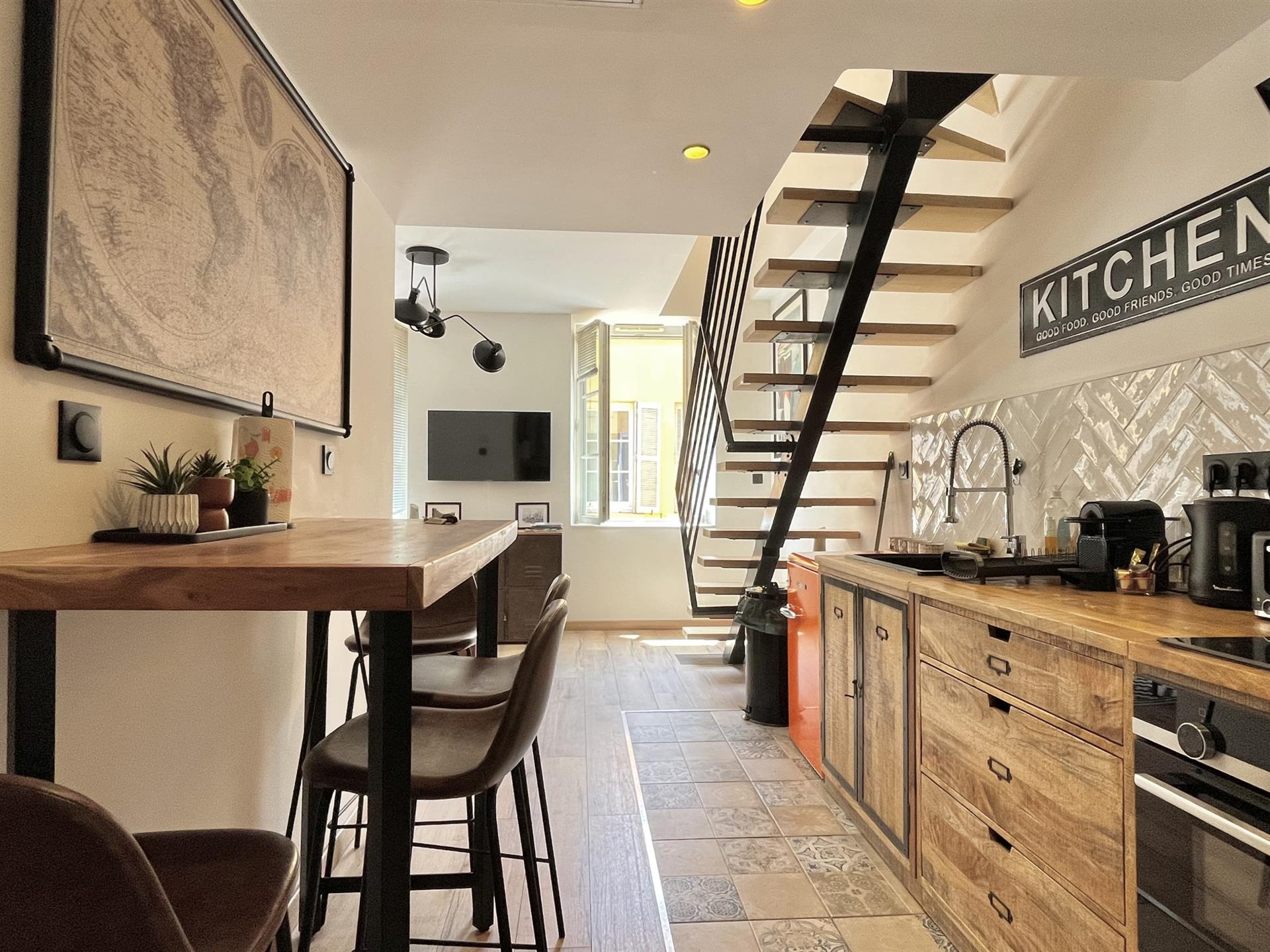 Appartement à louer, 41m², Marseille 2ème