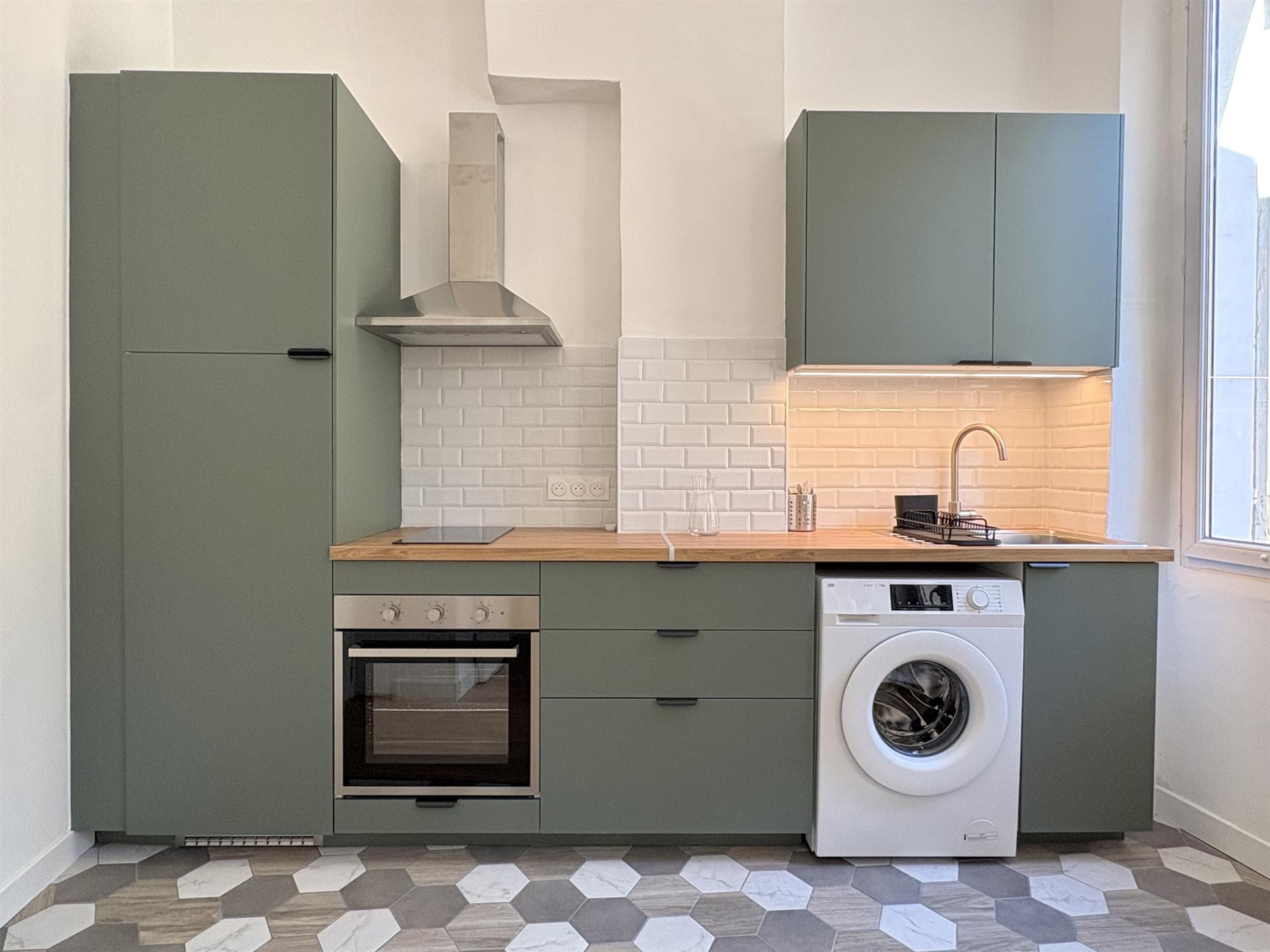 Appartement à louer, 25m², Marseille 6ème