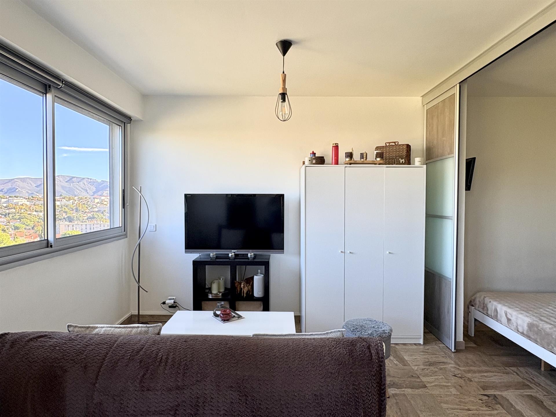 Appartement à louer, 35m², Marseille 13ème