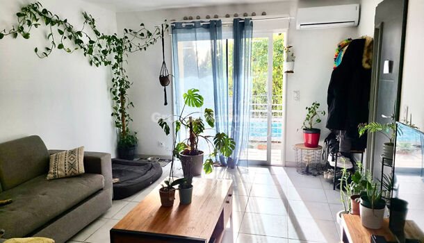 Appartement à louer, 64m², Cabrières