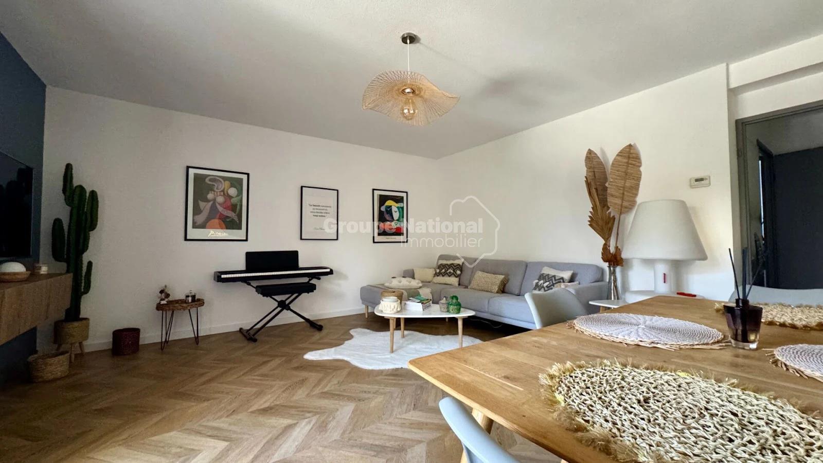 Appartement à vendre, 66m², Nîmes