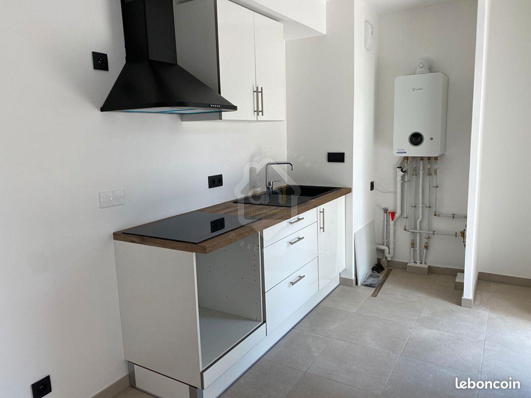 Appartement à louer, 48m², Nîmes