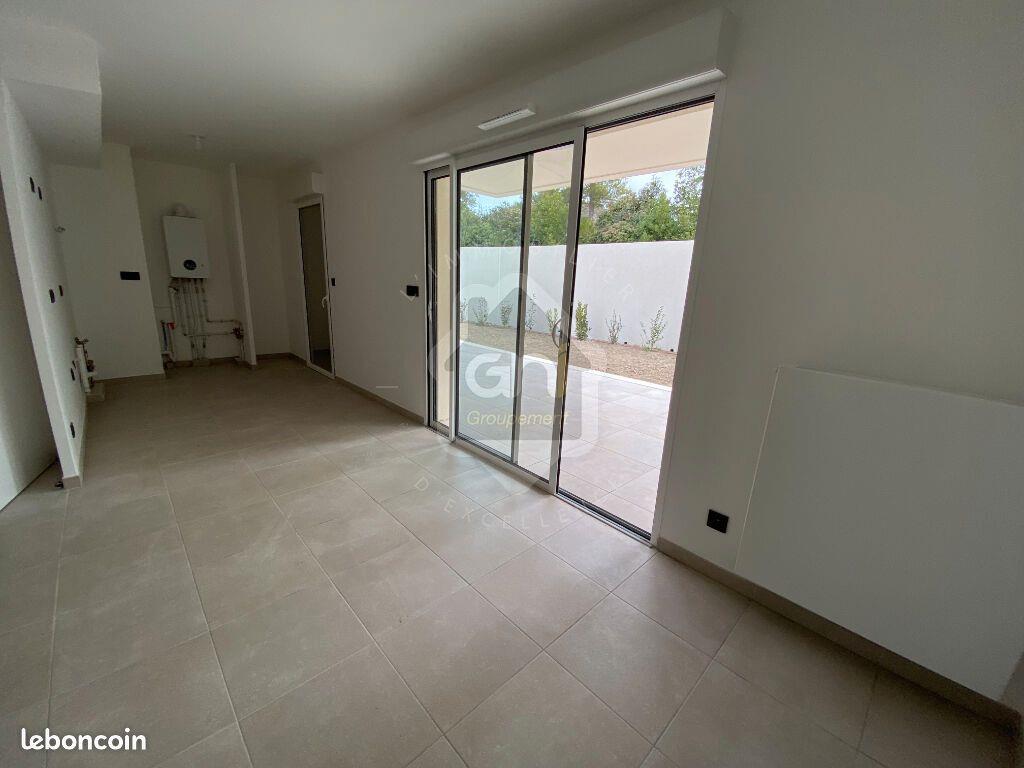 Appartement à louer, 48m², Nîmes