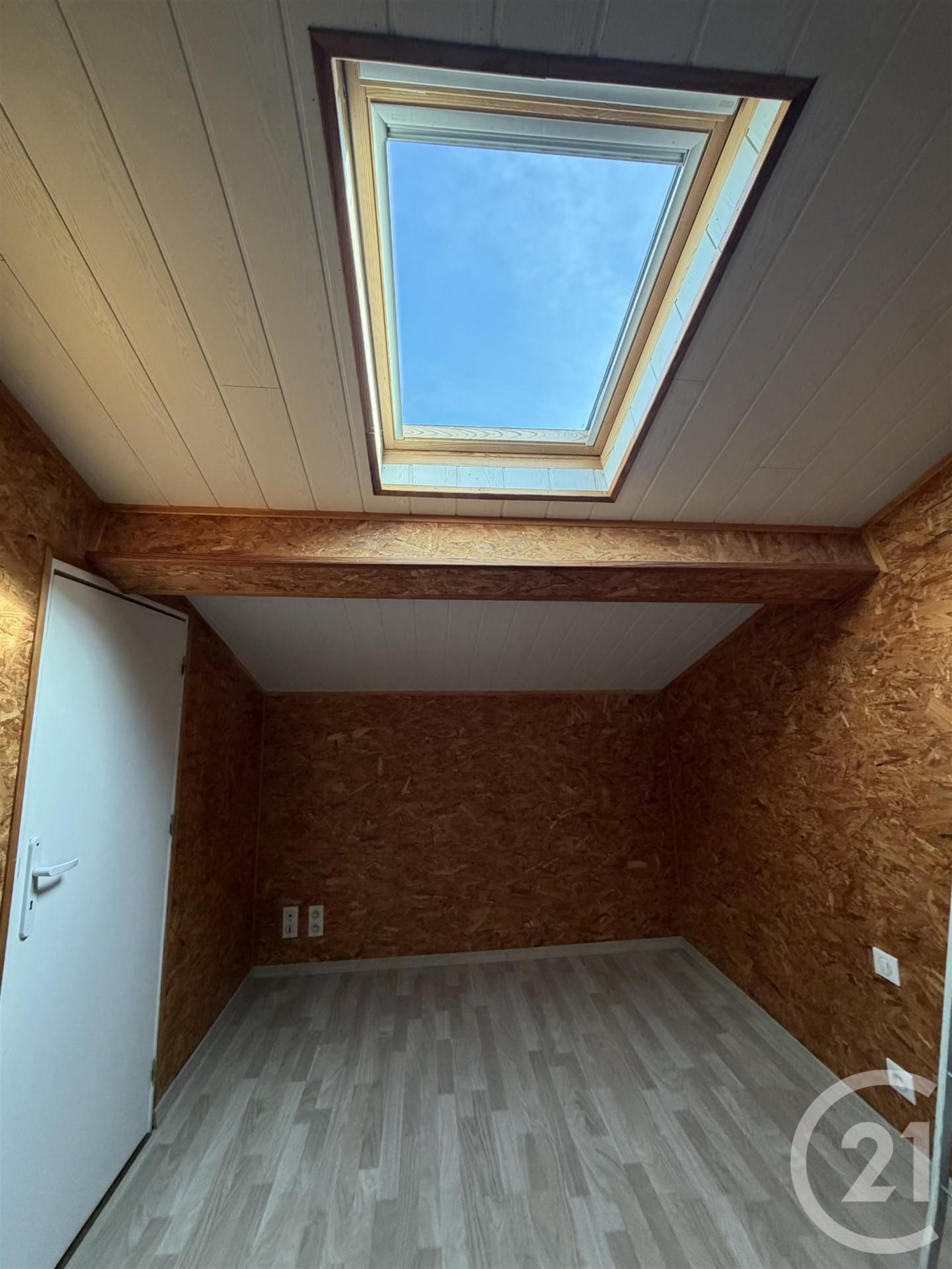 Appartement à louer, 392m², Limoux