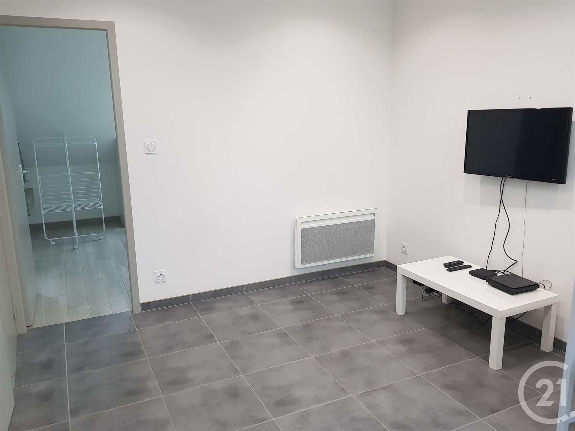 Appartement à louer, 23m², Fougères