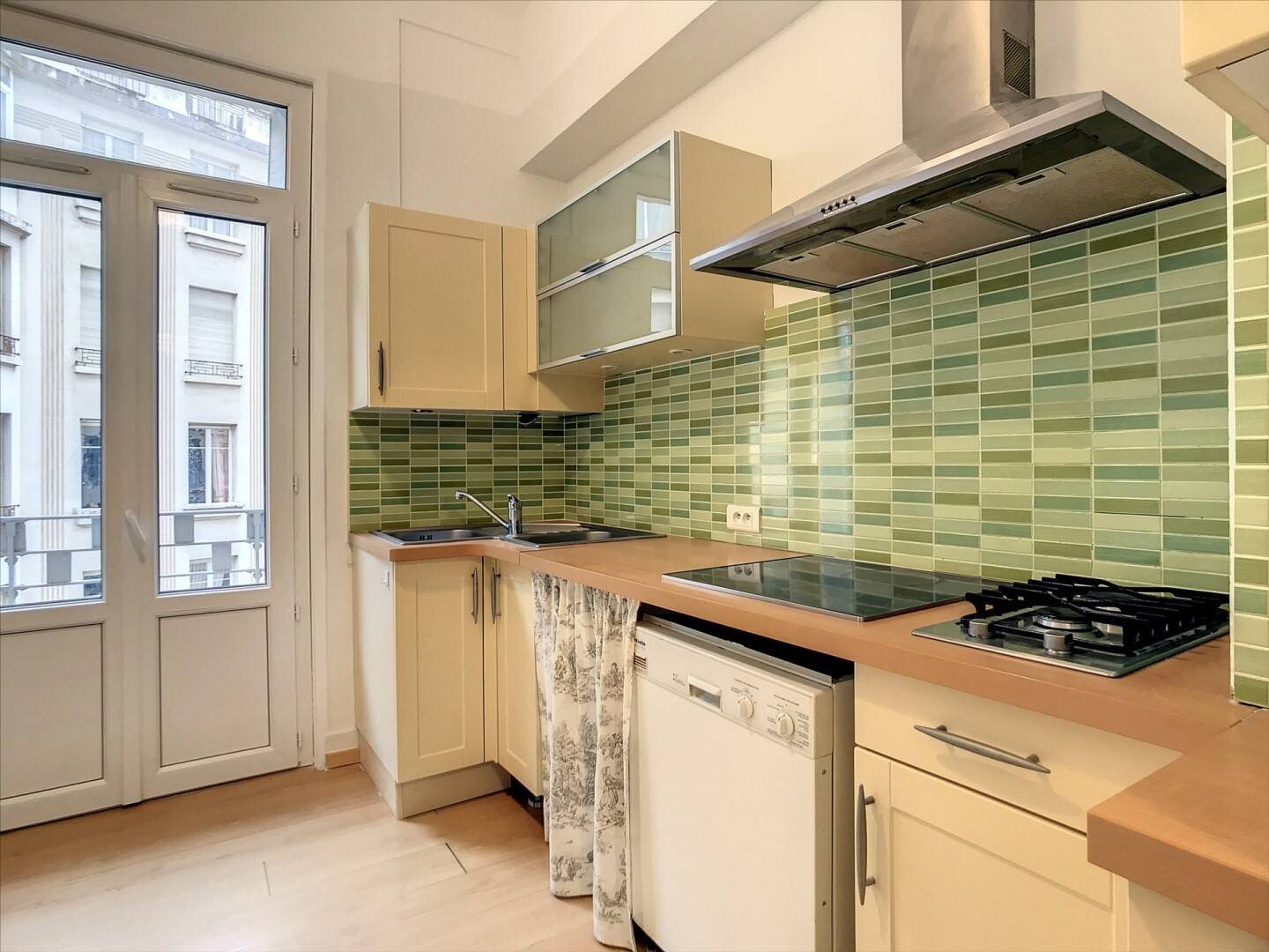 Appartement à louer, 91m², Lyon 6ème