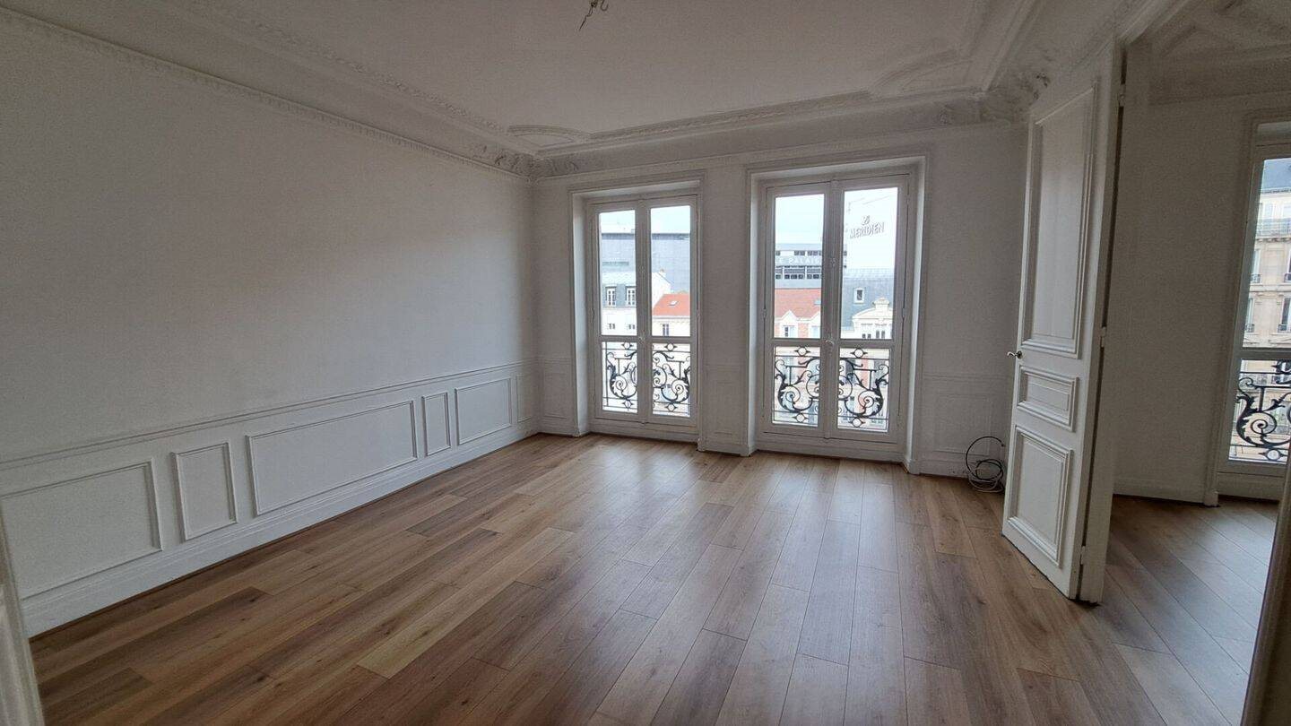 Appartement à louer, 75m², Paris 17ème