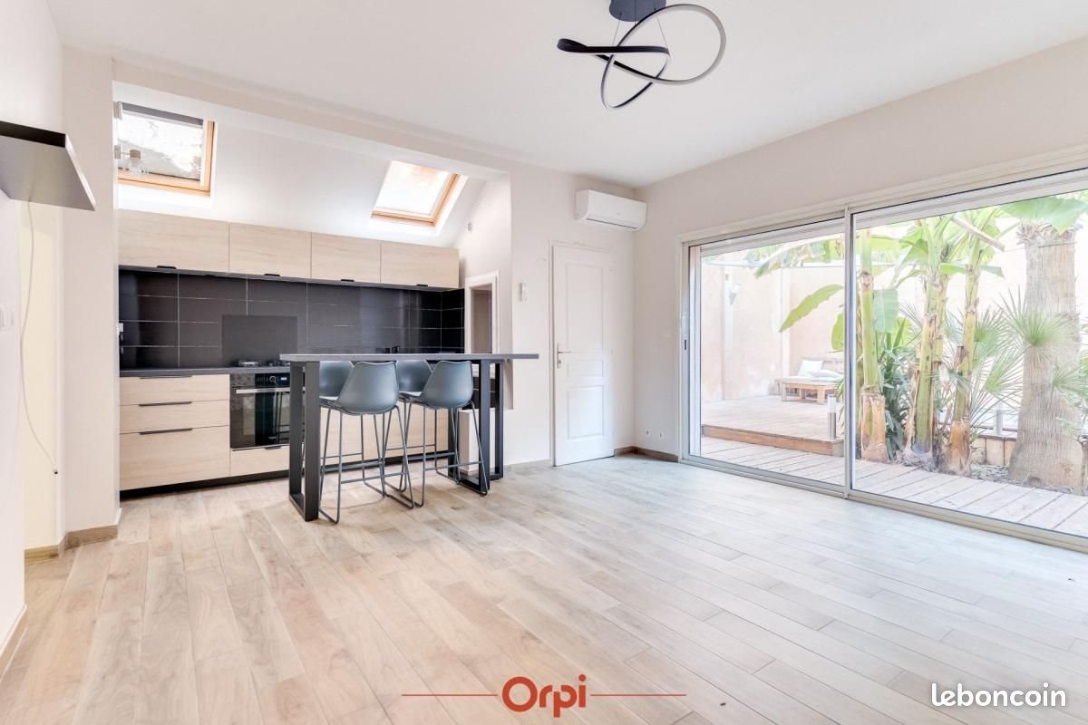 Appartement à louer, 43m², Marseille 16ème