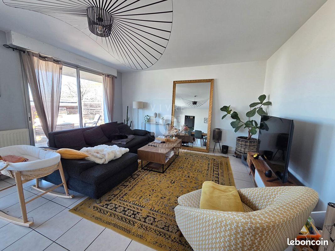 Appartement à vendre, 101m², Pont-Saint-Martin