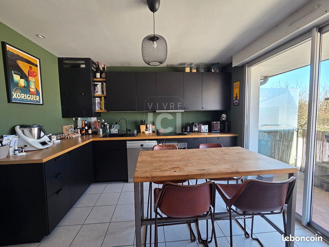 Appartement à vendre, 101m², Pont-Saint-Martin