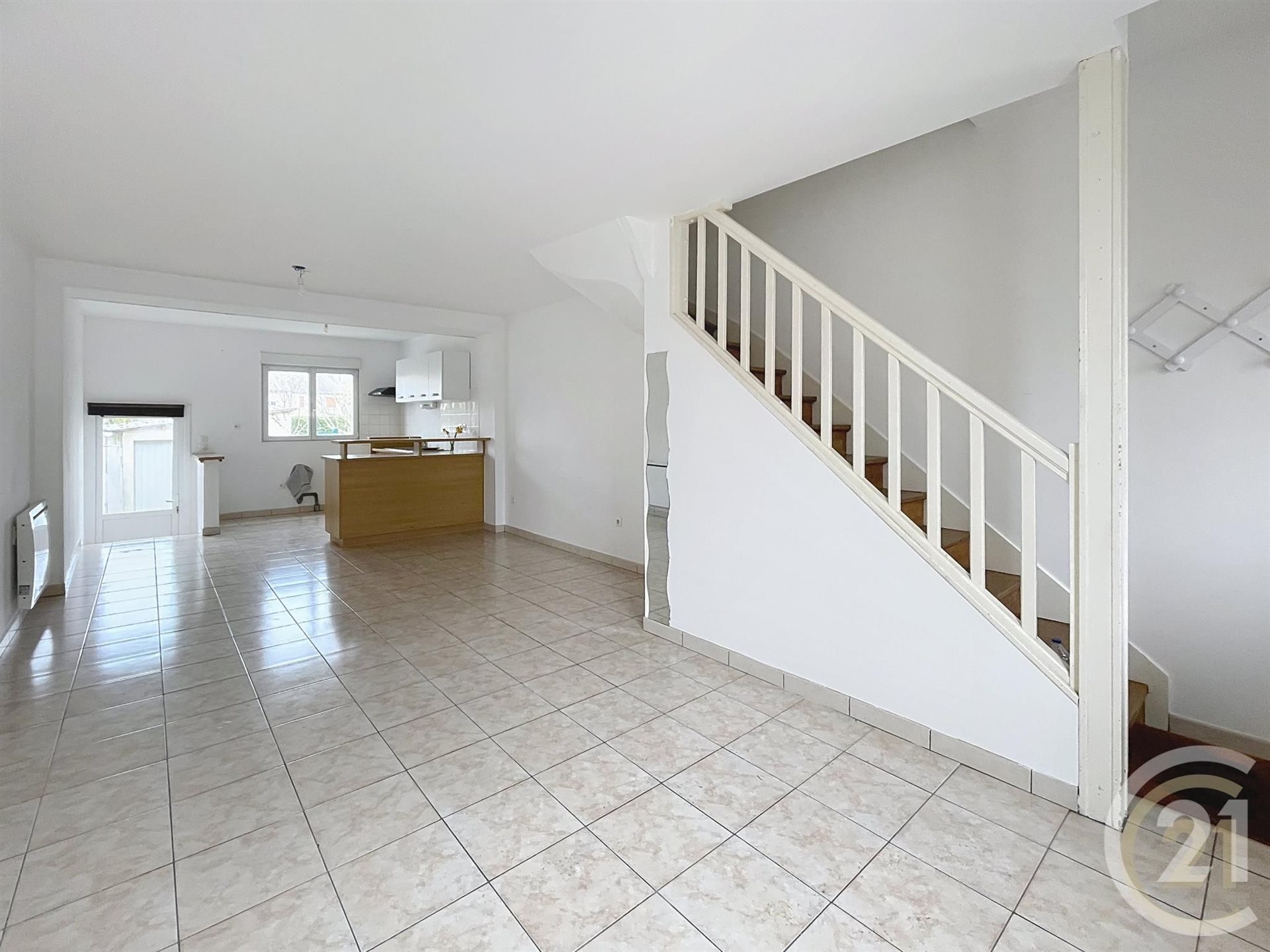 Maison à louer, 58m², Compiègne