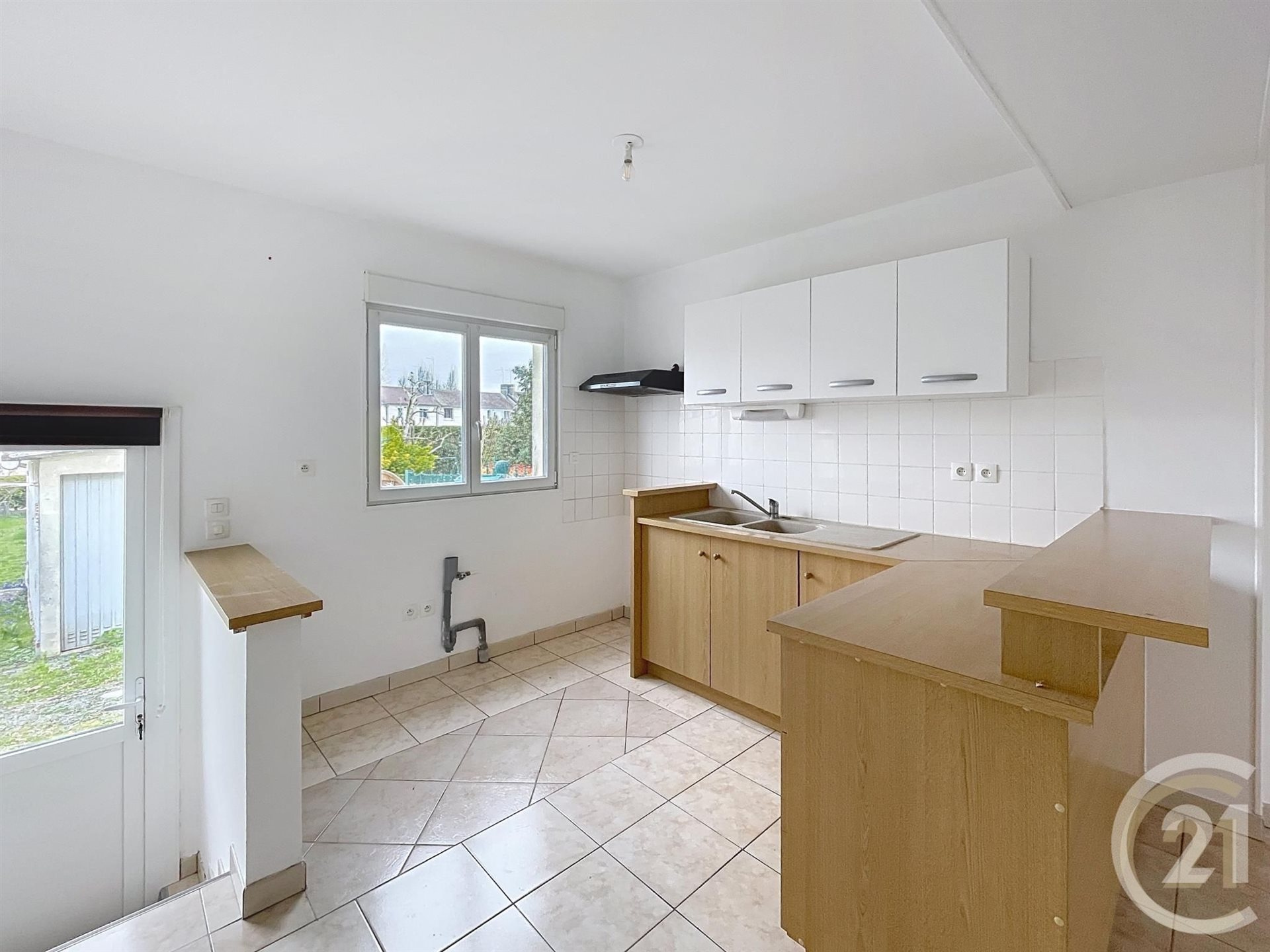 Maison à louer, 58m², Compiègne