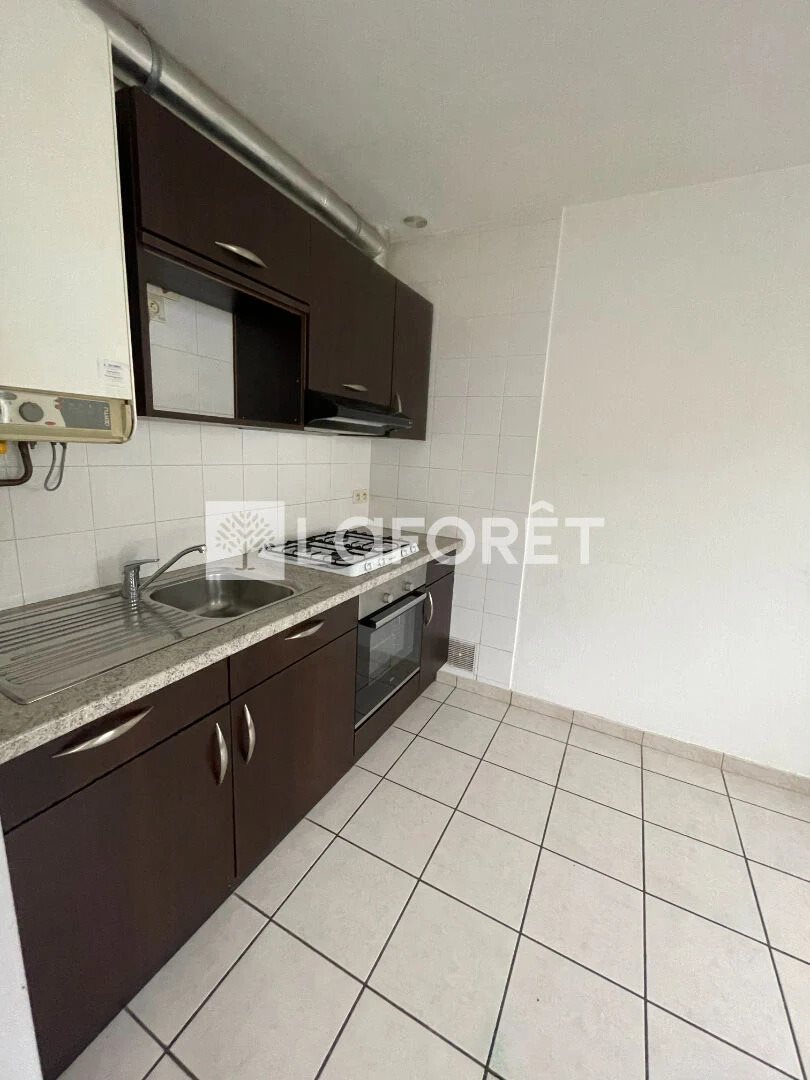 Appartement à louer, 77m², Séméac