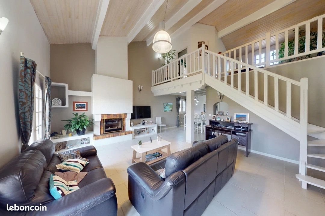 Maison à vendre, 142m², Oroix
