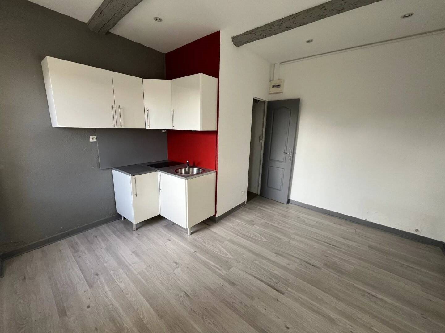 Appartement à louer, 16m², Vedène