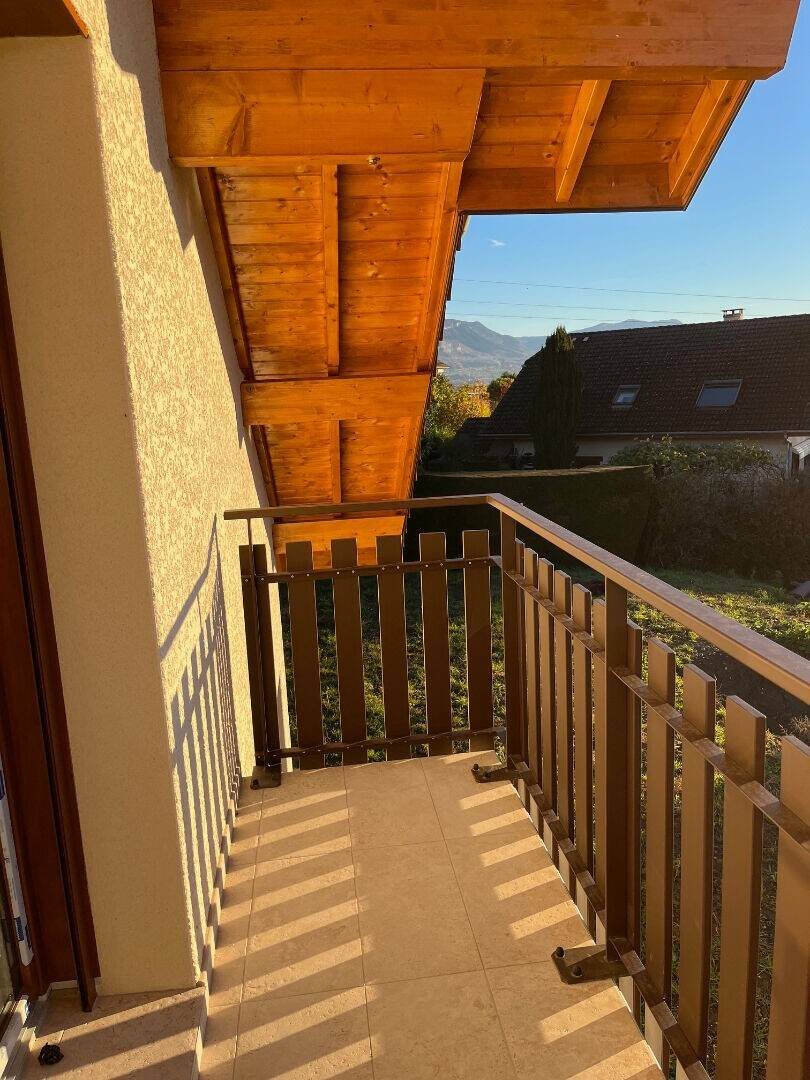 Maison à louer, 120m², Chapeiry