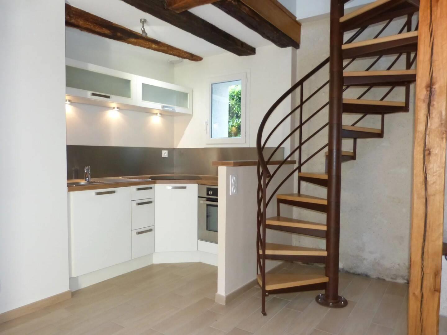 Maison à louer, 84m², Tours