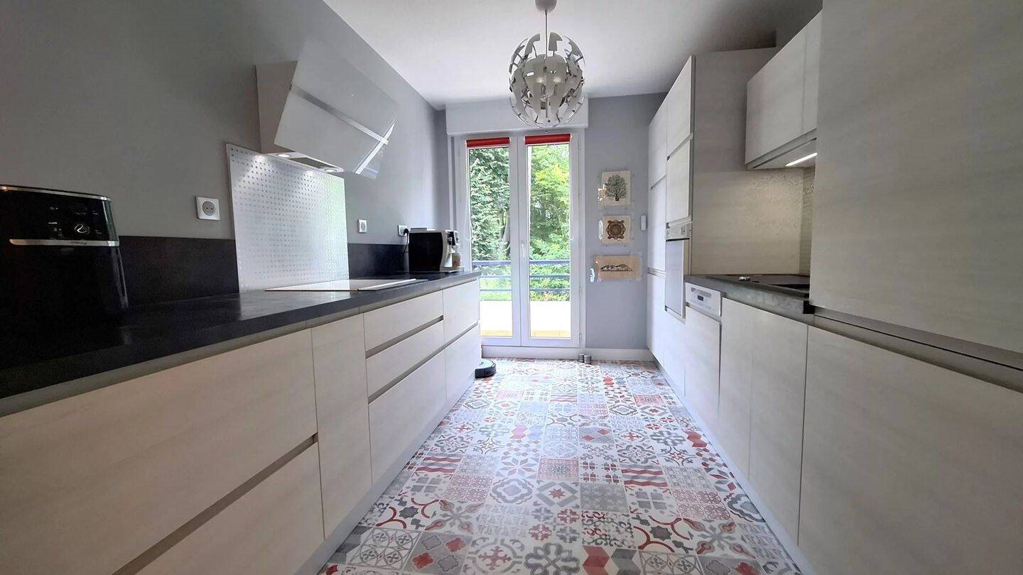 Appartement à louer, 92m², Tours