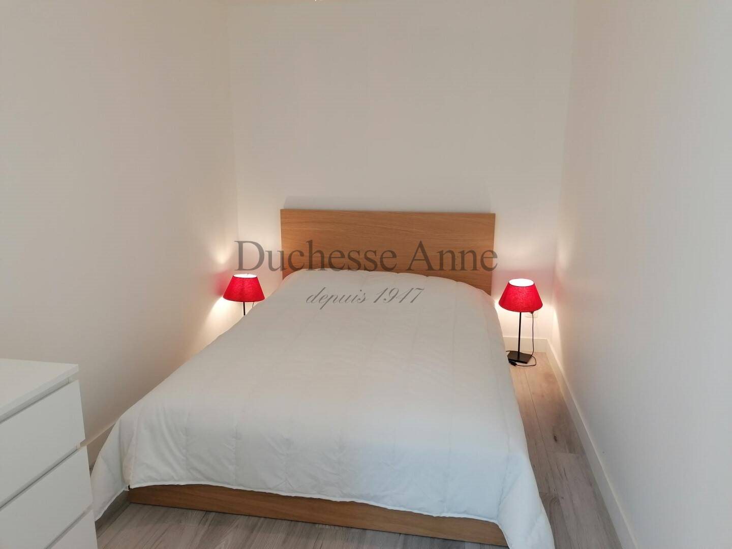 Maison à louer, 76m², Galluis