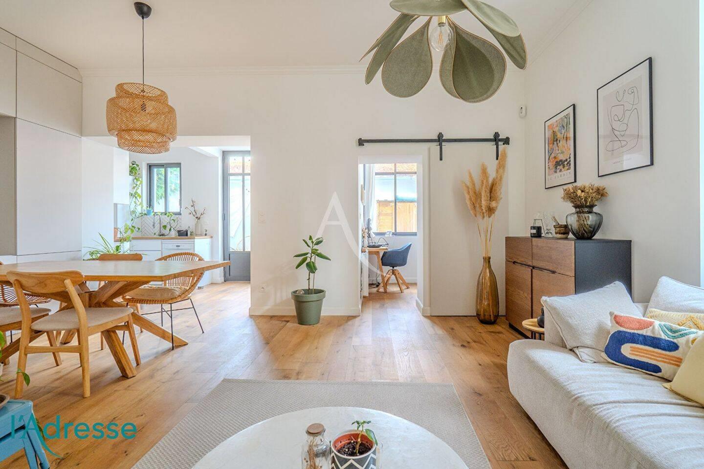 Appartement à vendre, 77m², Bordeaux