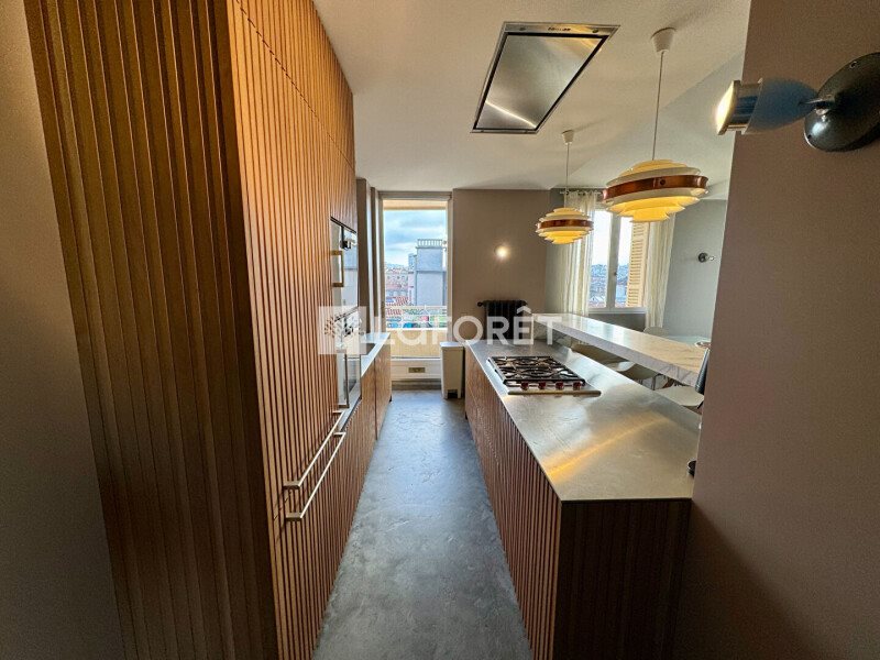 Appartement à louer, 94m², Marseille 2ème
