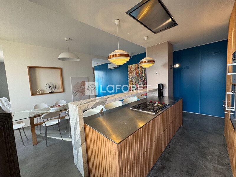 Appartement à louer, 94m², Marseille 2ème