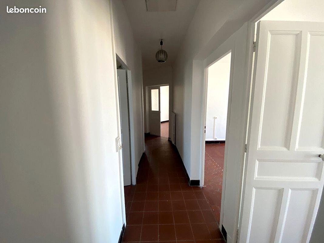 Appartement à louer, 72m², Marseille 3ème