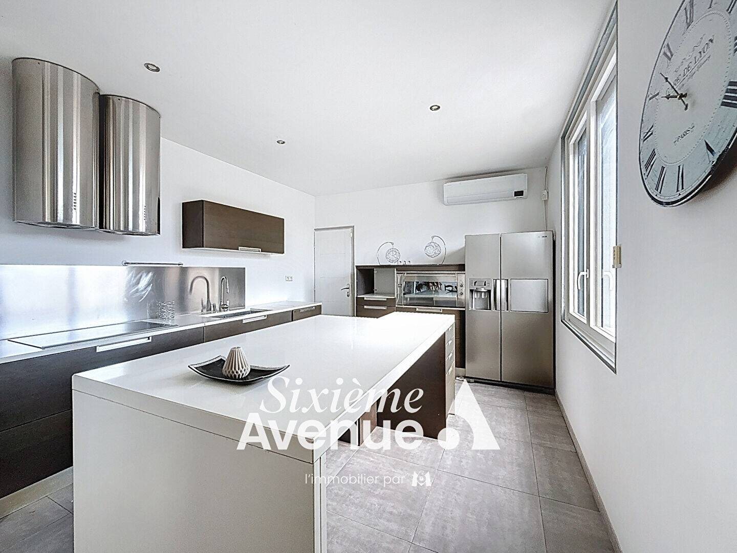 Maison à louer, 111m², Décines-Charpieu