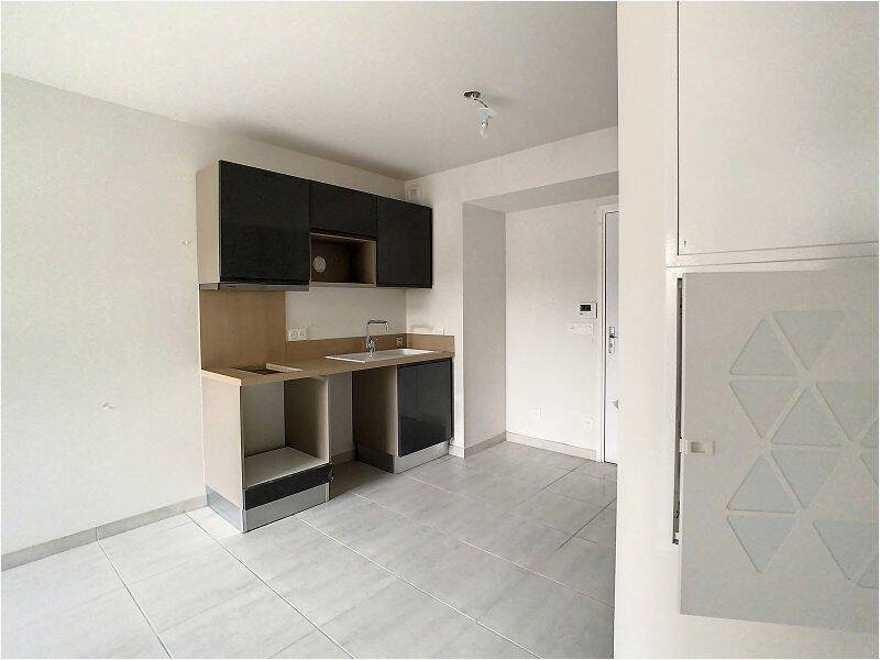 Appartement à louer, 38m², Vias