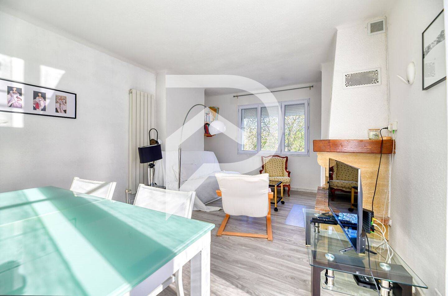 Appartement à louer, 72m², Nîmes