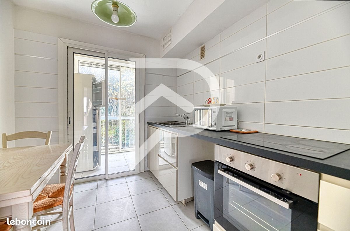 Appartement à vendre, 65m², Nîmes