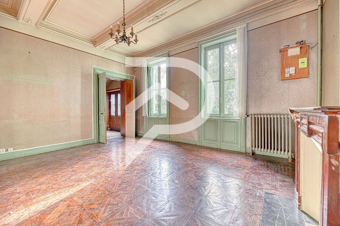 Appartement à vendre, 448m², Nîmes