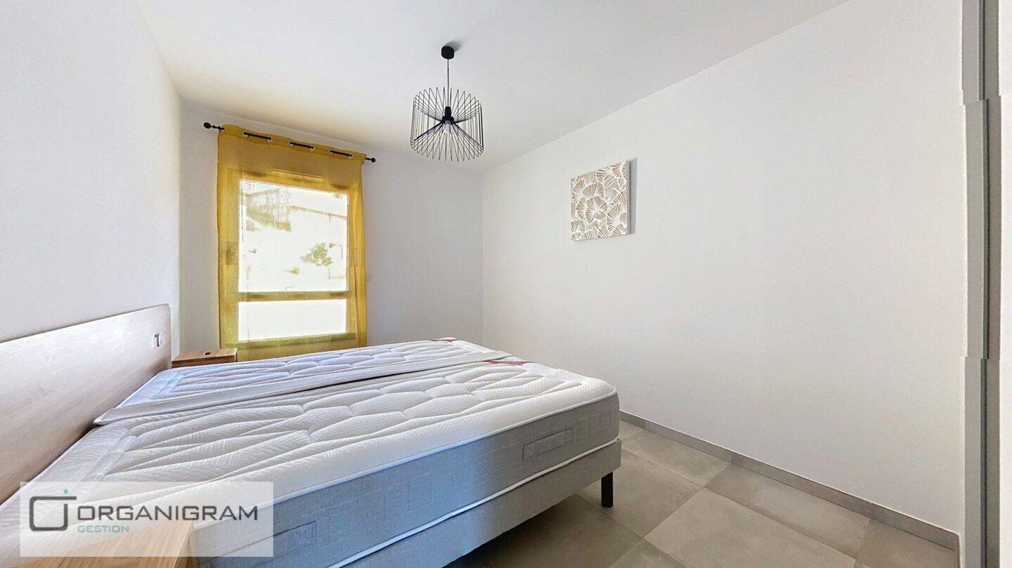 Appartement à louer, 75m², Pietrosella