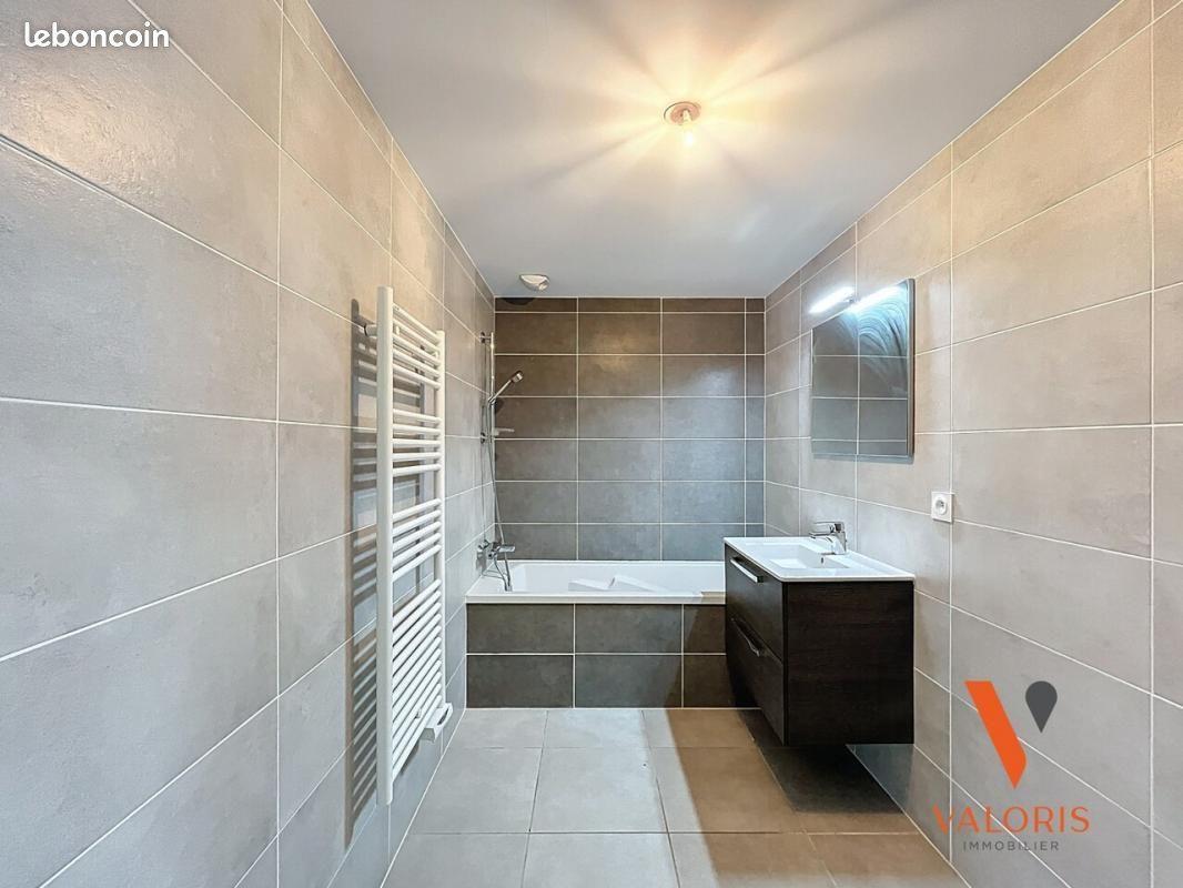 Appartement à louer, 62m², Grenoble