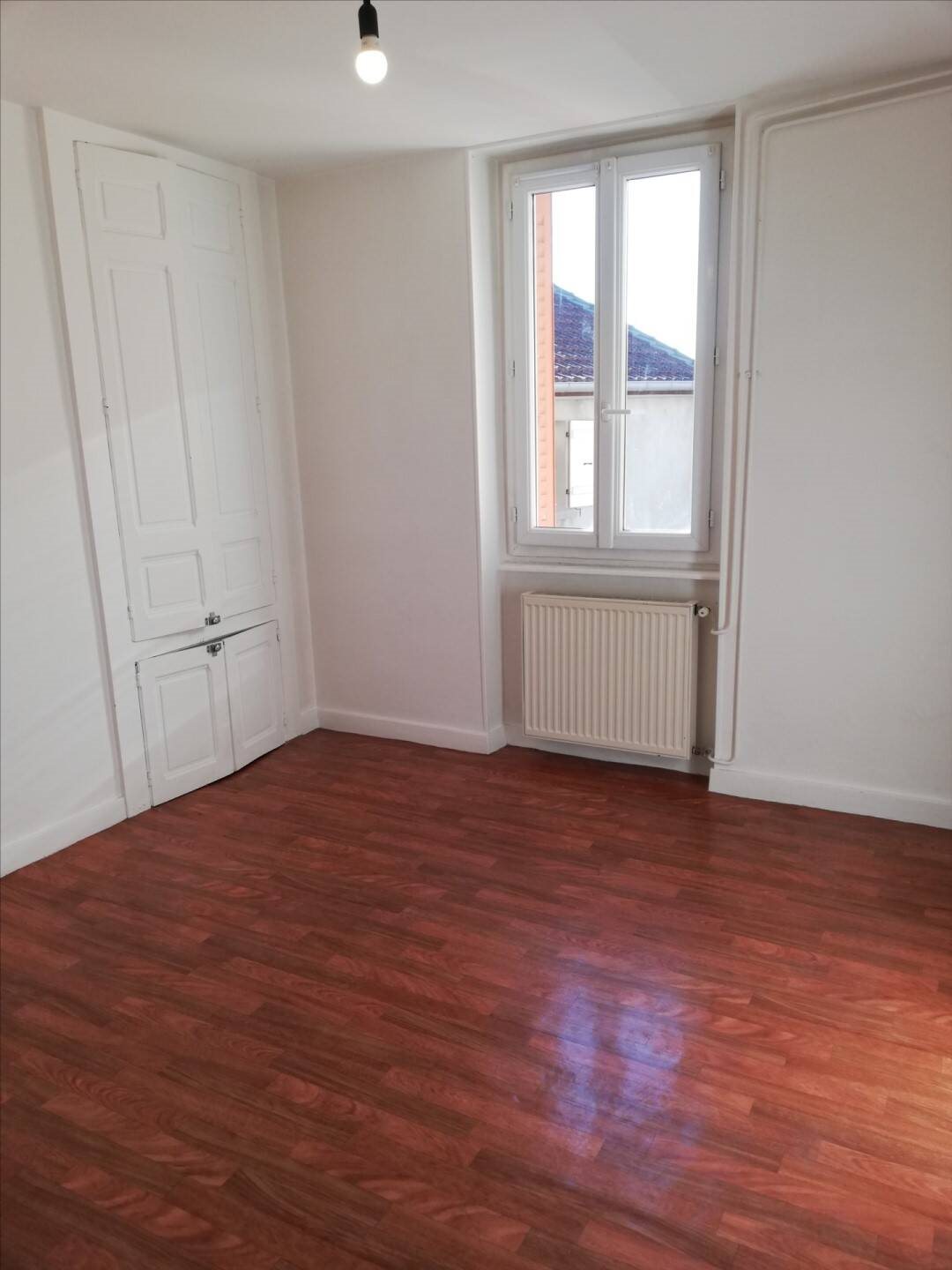 Appartement à louer, 103m², Digoin
