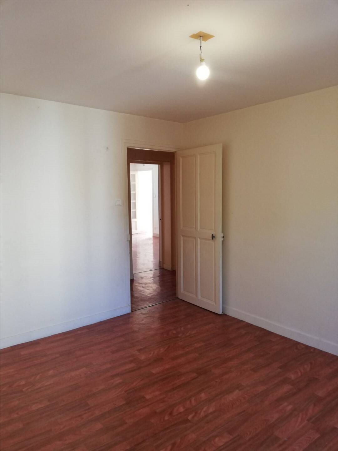 Appartement à louer, 103m², Digoin
