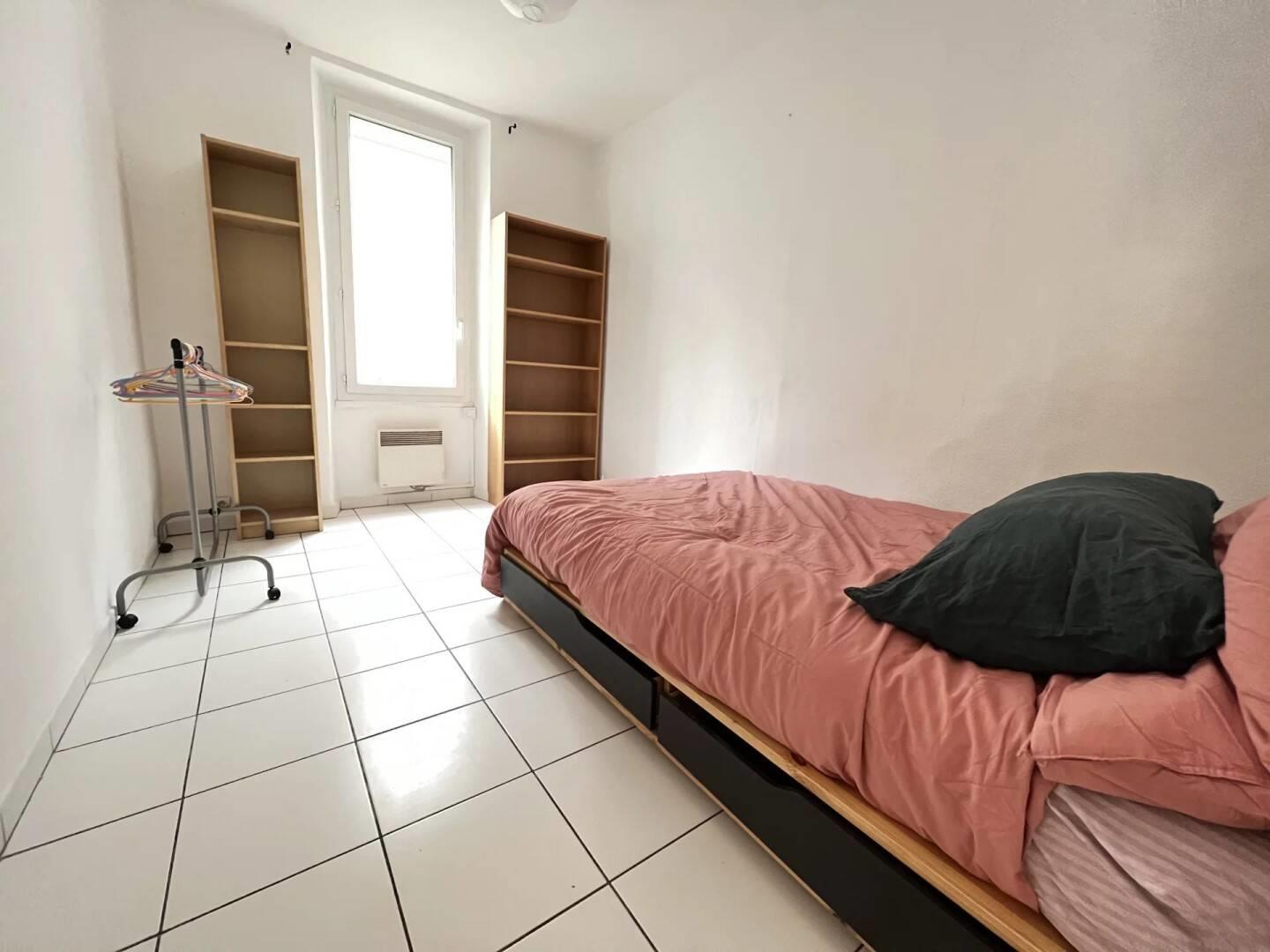 Appartement à louer, 43m², Marseille 5ème