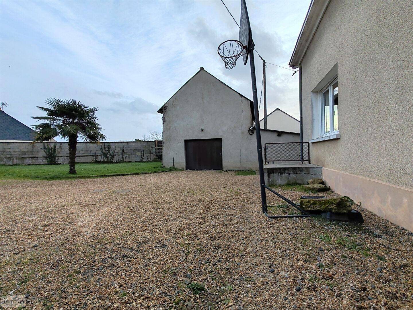 Maison à vendre, 122m², Doué-en-Anjou